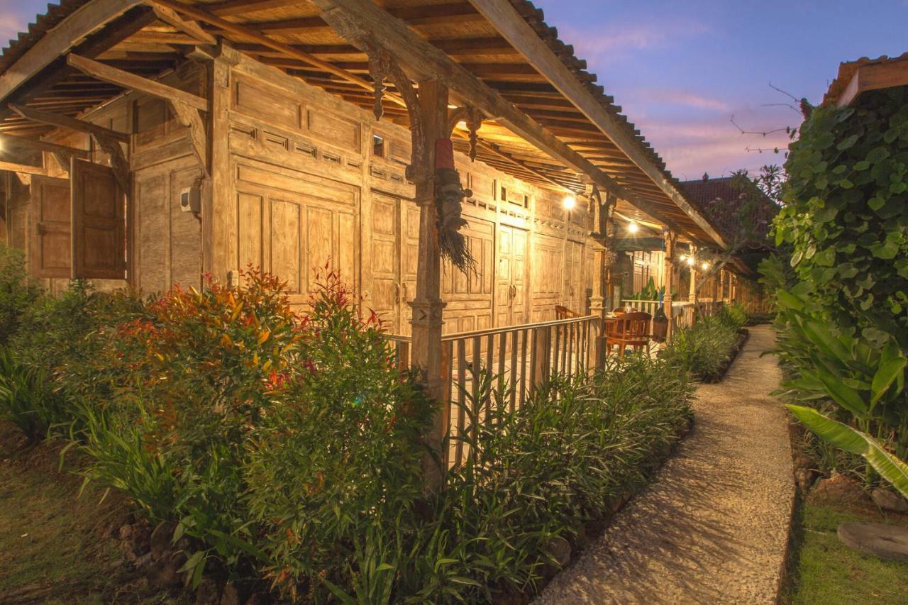 Red Gong Hotel Canggu  Exterior photo