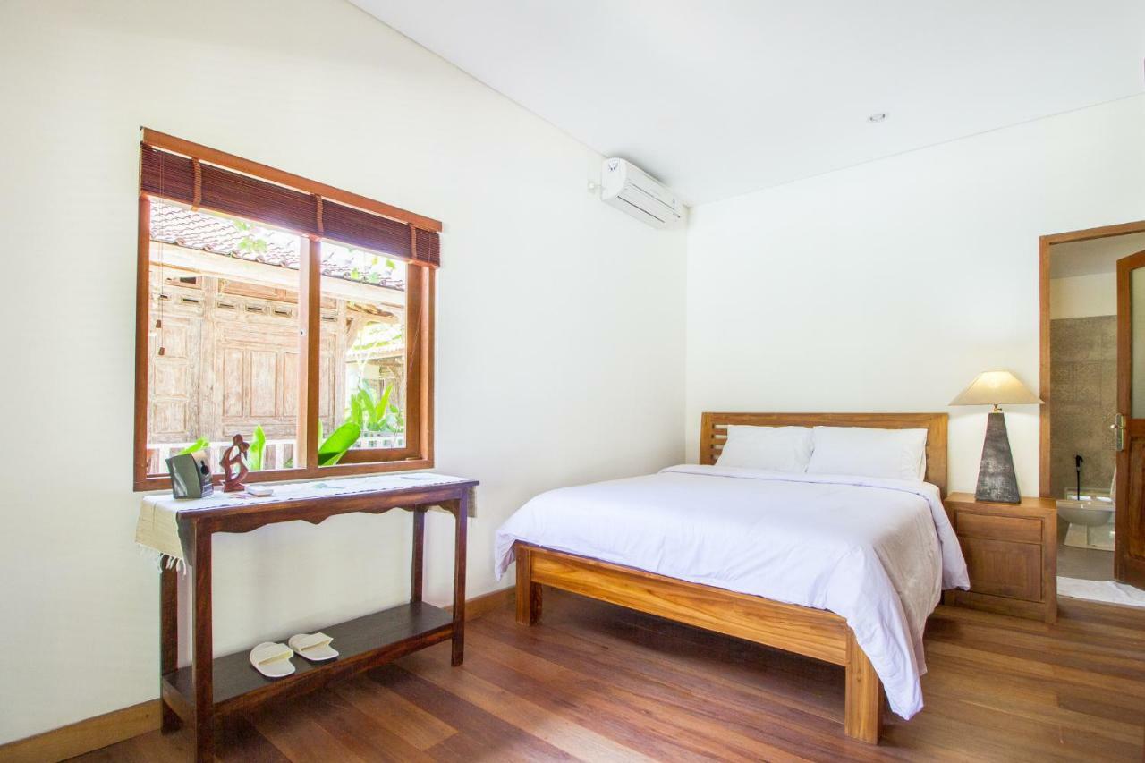 Red Gong Hotel Canggu  Exterior photo