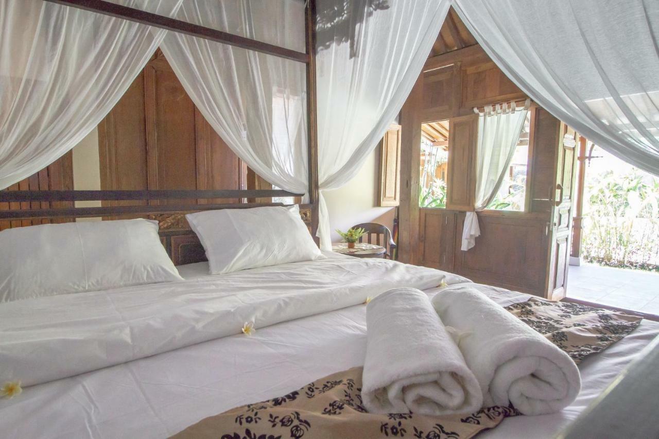 Red Gong Hotel Canggu  Exterior photo